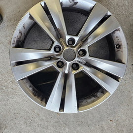1x Alufelge 18 Zoll 7.0