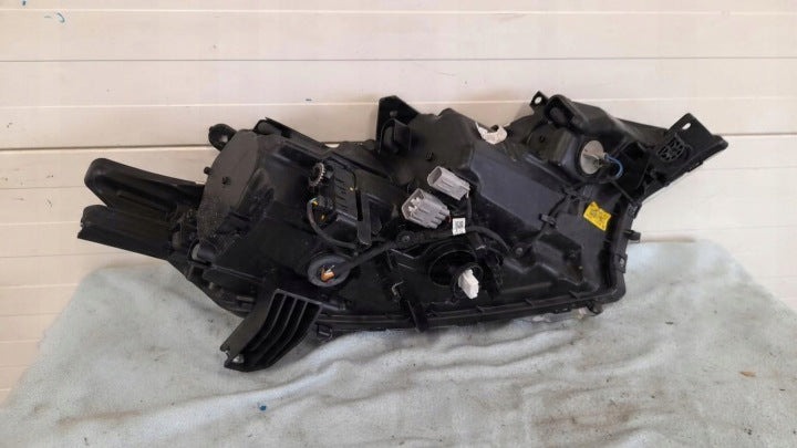 Frontscheinwerfer Mitsubishi Outlander I RKC11302 Links Scheinwerfer Headlight SCH2298529019qu
