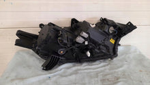 Laden Sie das Bild in den Galerie-Viewer, Frontscheinwerfer Mitsubishi Outlander I RKC11302 Links Scheinwerfer Headlight SCH2298529019qu