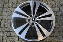 Laden Sie das Bild in den Galerie-Viewer, 1x Alufelge 20 Zoll 8.5&quot; 5x112 40ET A2534011200 Mercedes-Benz Glc Rim Wheel