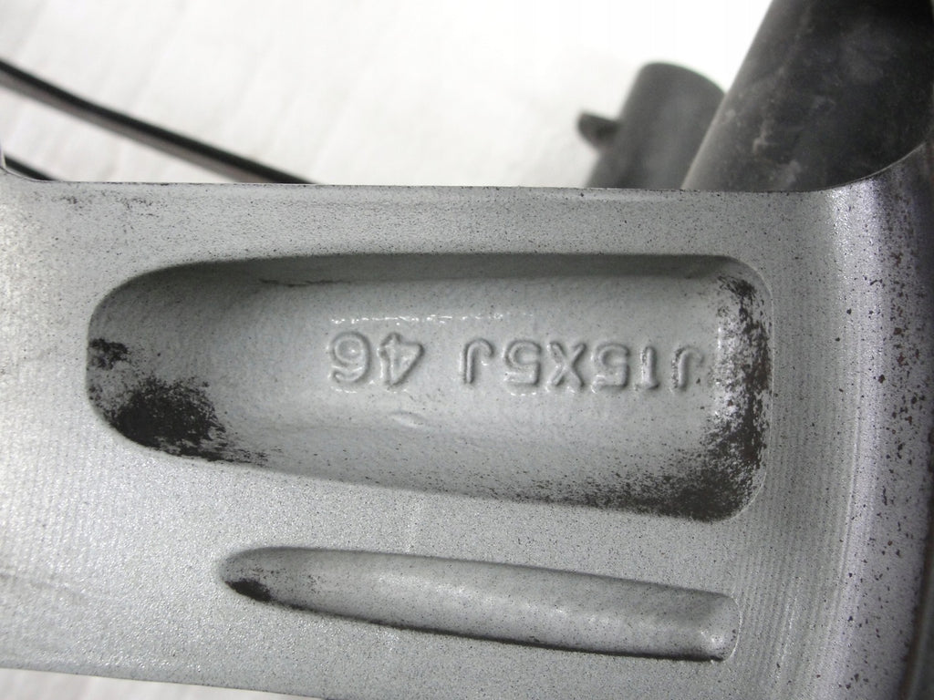 1x Alufelge 15 Zoll 5.0" 4x100 47ET Mitsubishi Space Star Rim Wheel