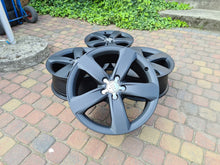 Laden Sie das Bild in den Galerie-Viewer, 4x Alufelge 18 Zoll 7.5" 5x112 37ET Glanz Silber 4G0601025M Audi A6 I Rim Wheel FEL4147327020tp