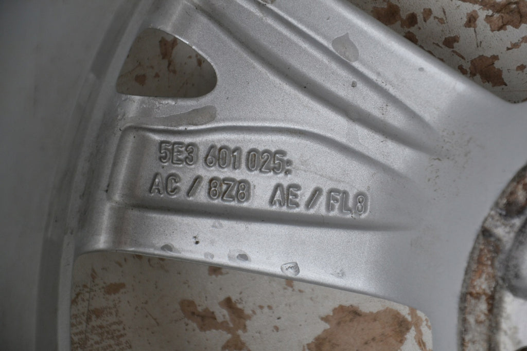 1x Alufelge 17 Zoll 6.5" 5x112 46ET Glanz Silber 5E3601025 Skoda Octavia Iv FEL1678910979gm