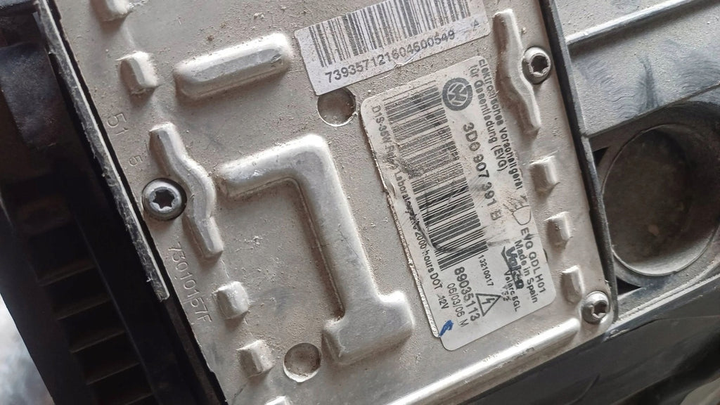 Frontscheinwerfer VW Passat 3C0941751G V207J19G000DL9Z116006 Vorderseite SCH1402244403pv