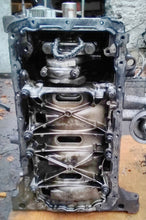 Load image into Gallery viewer, Motorblock Peugeot 3008 Suv Mc Mr Mj M4 DW10FD 2.0 HDI 150PS 110kW Unkomplett