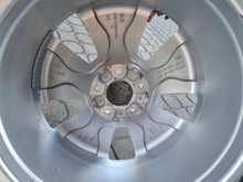Laden Sie das Bild in den Galerie-Viewer, 4x Alufelge 19 Zoll 8.0" 5x112 34ET Glanz Silber 4KE601025L Audi E-Tron FEL9173624252si