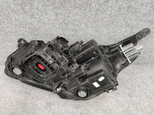 Load image into Gallery viewer, Frontscheinwerfer Opel Crossland X 462161423 LED Rechts Scheinwerfer Headlight SCH4819716145rm