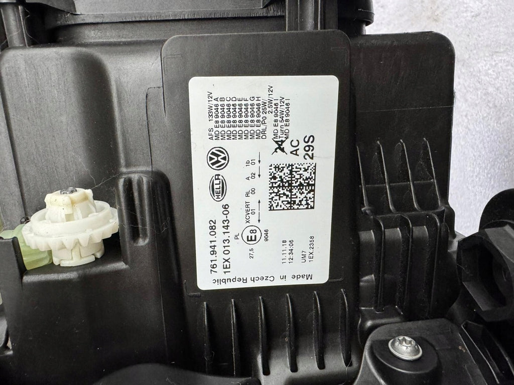 Frontscheinwerfer VW Touareg 761941081 761941082 Full LED Ein Satz Headlight