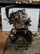 Laden Sie das Bild in den Galerie-Viewer, Motor Renault Trafic III M9R710 2.0 DCI Diesel Engine Unkomplett