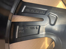 Load image into Gallery viewer, 1x Alufelge 20 Zoll 9.0" 5x112 33ET 760601025S VW Touareg Rim Wheel FEL6797716023ts