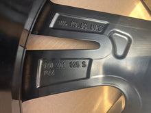 Load image into Gallery viewer, 1x Alufelge 20 Zoll 9.0" 5x112 33ET 760601025S VW Touareg Rim Wheel FEL6797716023ts