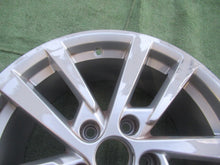 Laden Sie das Bild in den Galerie-Viewer, 1x Alufelge 17 Zoll 7.5" 5x112 51ET Glanz Silber 8V0601025CS Audi A3 Rim Wheel FEL2631186326pm