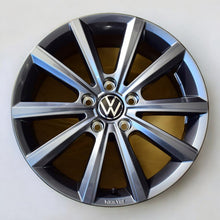 Load image into Gallery viewer, 1x Alufelge 17 Zoll 6.5&quot; 5x112 41ET Glanz Grau 3G0071497C VW Passat B8 Rim Wheel