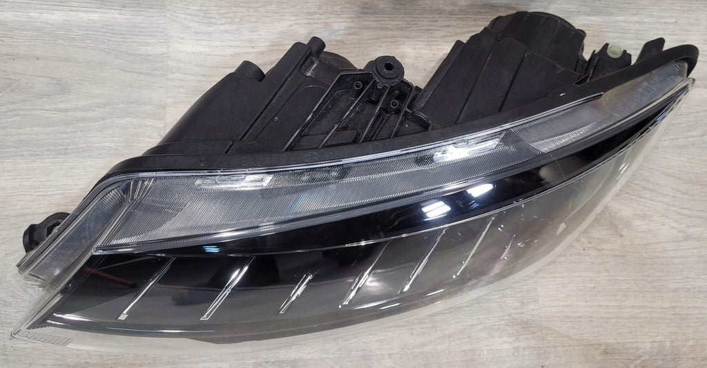 Frontscheinwerfer Skoda Fabia 6V1941015B LED Links Scheinwerfer Headlight