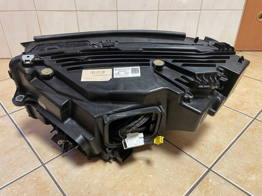 Frontscheinwerfer Mercedes-Benz Glc A2539065003 LED Rechts Headlight SCH3816172160wr