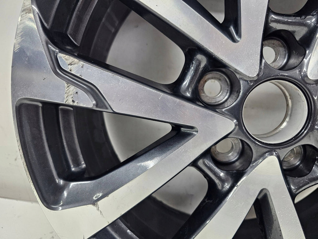 1x Alufelge 18 Zoll Toyota Corolla Chr C-Hr Rim Wheel FEL8786902900sw