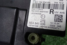 Laden Sie das Bild in den Galerie-Viewer, Frontscheinwerfer Skoda Octavia IV 5E4941036 Rechts Scheinwerfer Headlight SCH3105933916xd