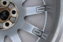 Laden Sie das Bild in den Galerie-Viewer, 1x Alufelge 18 Zoll 8.0&quot; 5x108 59ET Silber 1246097 Jaguar Xf Rim Wheel