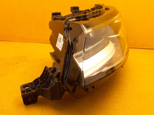 Laden Sie das Bild in den Galerie-Viewer, Frontscheinwerfer VW T7 7T1941081C LED Links Scheinwerfer Headlight