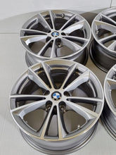 Laden Sie das Bild in den Galerie-Viewer, 1x Alufelge 17 Zoll 7.5" 5x112 27ET Glanz Graphit BMW G31 G30 Rim Wheel FEL7242730095vm