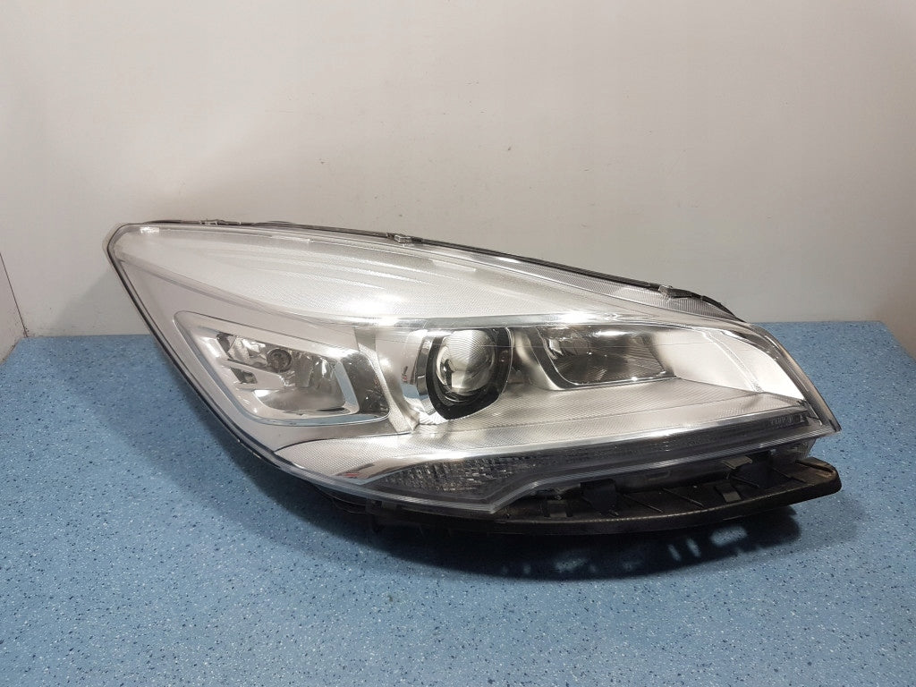 Frontscheinwerfer Ford III Rechts Scheinwerfer Headlight SCH1070322004zu