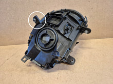 Laden Sie das Bild in den Galerie-Viewer, Frontscheinwerfer Mini Countryman R60 9801040-07 Bi-Xenon Rechts Headlight