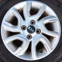 Laden Sie das Bild in den Galerie-Viewer, 1x Alufelge 14 Zoll 5.5" 4x100 52910G6250 Hyundai I Rim Wheel FEL9837336136lg