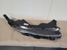 Laden Sie das Bild in den Galerie-Viewer, Frontscheinwerfer Hyundai Bayon 92208Q0500 Rechts Scheinwerfer Headlight SCH6282472189ec
