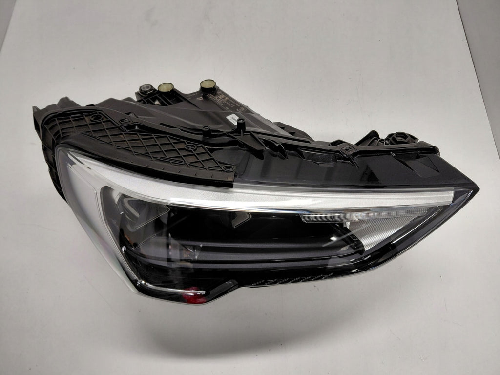 Frontscheinwerfer Audi Q3 83A941012 LED Rechts Scheinwerfer Headlight SCH1966547800ws