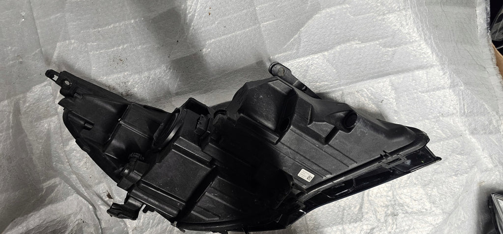 Frontscheinwerfer Opel Astra 7960300004 LED Links Scheinwerfer Headlight SCH9685152475zw