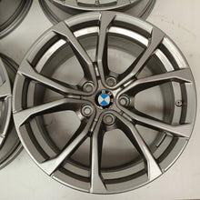 Load image into Gallery viewer, 4x Alufelge 17 Zoll 7.5" 5x112 30ET Glanz Grau 6883518 BMW 3 G21 G20 G23 FEL7050244408ft