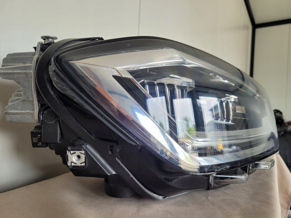 Frontscheinwerfer VW Golf Sportsvan 517941036A LED Rechts Scheinwerfer Headlight SCH3885133067zf