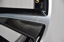Laden Sie das Bild in den Galerie-Viewer, 1x Alufelge 19 Zoll 7.0" 5x108 38ET Glanz Schwarz YP00174580 Opel Grandland FEL6052877143az