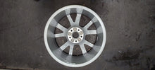 Load image into Gallery viewer, 1x Alufelge 18 Zoll 7.5" 5x112 37ET Glanz Silber 4G0071498A Audi I Rim Wheel FEL9683805877fx