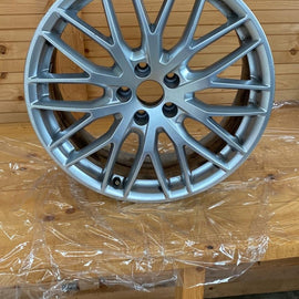 1x Alufelge 19 Zoll 8.0
