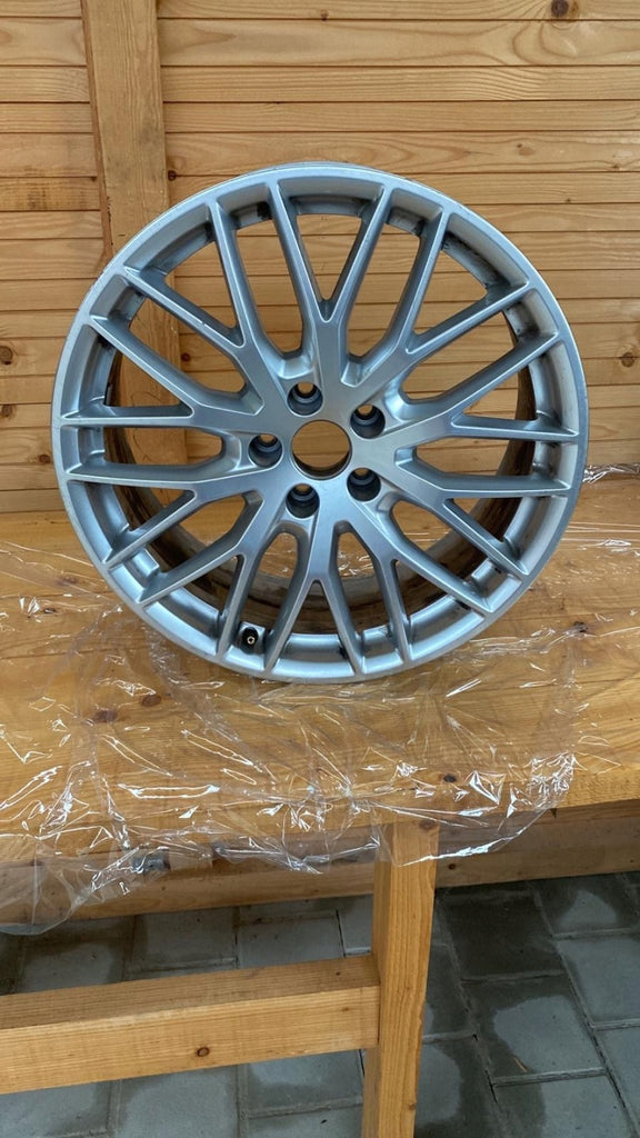 1x Alufelge 19 Zoll 8.0" 5x112 32ET Glanz Silber 8W9601025H Audi A4 Allroad B9 FEL3926198568tn