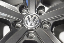 Load image into Gallery viewer, 4x Alufelge 16 Zoll 6.5" 5x112 46ET Glanz Grau 5G0601025BP VW Touran Jetta FEL6423420275at