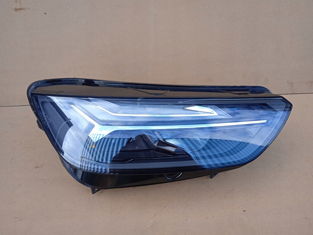 Frontscheinwerfer Audi Q5 80A941034F Rechts Scheinwerfer Headlight