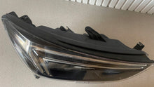 Laden Sie das Bild in den Galerie-Viewer, Frontscheinwerfer Opel Mokka X 42673059 LED Rechts Scheinwerfer Headlight