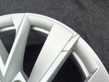 Load image into Gallery viewer, 1x Alufelge 20 Zoll 8.0" 5x112 45ET Glanz Silber 5LA601025H Skoda Enyaq Iv FEL7402227211yt