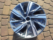 Laden Sie das Bild in den Galerie-Viewer, 1x Alufelge 17 Zoll 7.0" 5x114.3 43 5ET 2910-N7160 Hyundai Rim Wheel FEL9095825337sp