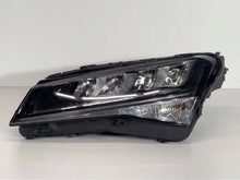 Laden Sie das Bild in den Galerie-Viewer, Frontscheinwerfer Skoda Superb 11501010000 Links Scheinwerfer Headlight SCH7840096238pr
