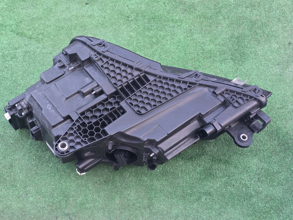 Frontscheinwerfer Skoda Superb III 3V1941016D Rechts Scheinwerfer Headlight SCH4420101595rm