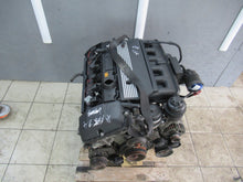 Laden Sie das Bild in den Galerie-Viewer, Motor BMW E46 E39 E60 M54B25 2.5 192PS 141kW 175TKm Benzin Engine Komplett