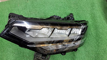 Laden Sie das Bild in den Galerie-Viewer, Frontscheinwerfer VW Passat B8 3G1941035P Links Scheinwerfer Headlight