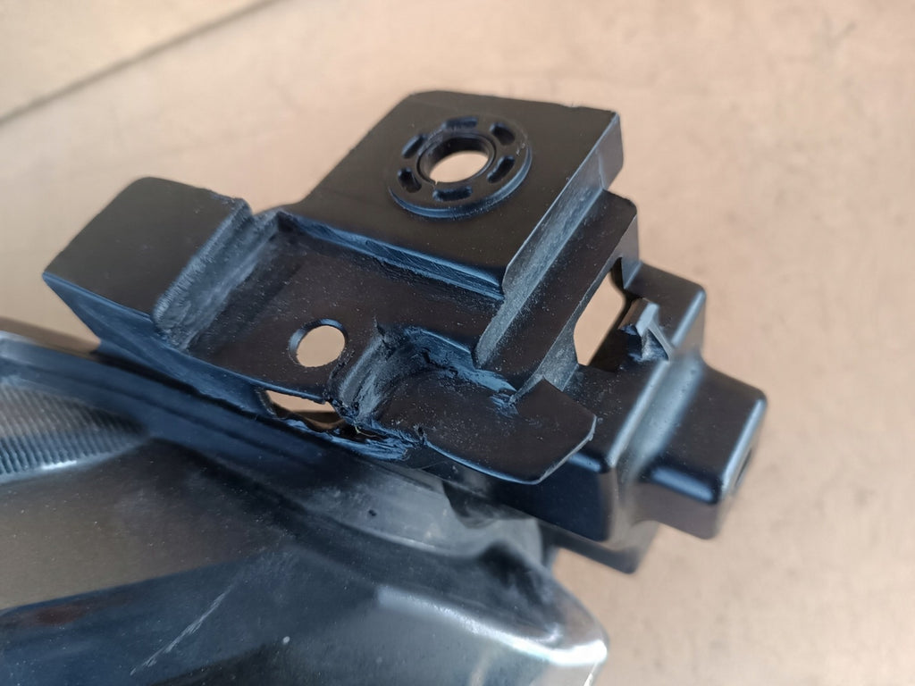 Frontscheinwerfer Mazda 2 D43N-51040 D43N-51030 Full LED Rechts oder Links