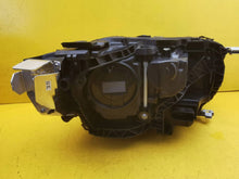 Laden Sie das Bild in den Galerie-Viewer, Frontscheinwerfer Mercedes-Benz Cla A1749062602 A1749062502 LED Ein Satz SCH9676986164ev