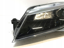 Laden Sie das Bild in den Galerie-Viewer, Frontscheinwerfer Skoda Superb III 3V1941015A Xenon Links Scheinwerfer Headlight