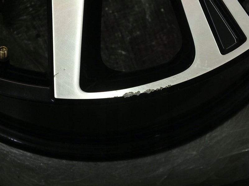 1x Alufelge 18 Zoll 7.0" 5x100 47ET Glanz Schwarz 6F9071498A Seat Arona