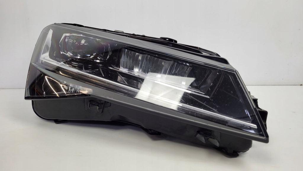 Frontscheinwerfer Skoda Superb III 3V1941016D Rechts Scheinwerfer Headlight SCH2100710638dn